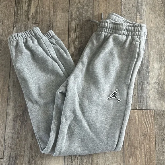 Boys Jordan sweatpants