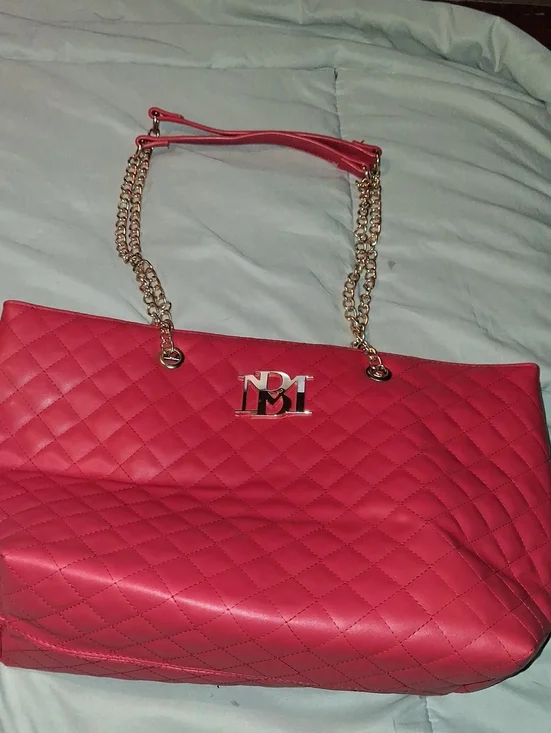 Badgley Mischka Quilted Hot Pink Tote with Gold Chain Handles Nwot
