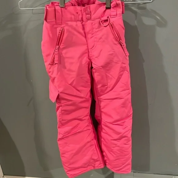Roebuck & Co. pink Insulated Winter Snow Pants Kid’s Youth Size medium 5/6 ⛄️