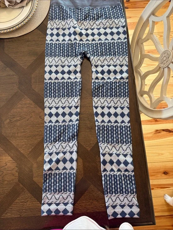 Girls' Navy Patterned Knit Leggings