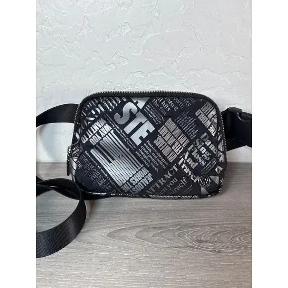 Lululemon Adjustable‎ Belt Bag Manifesto Black and Gray -Dance Sing Travel