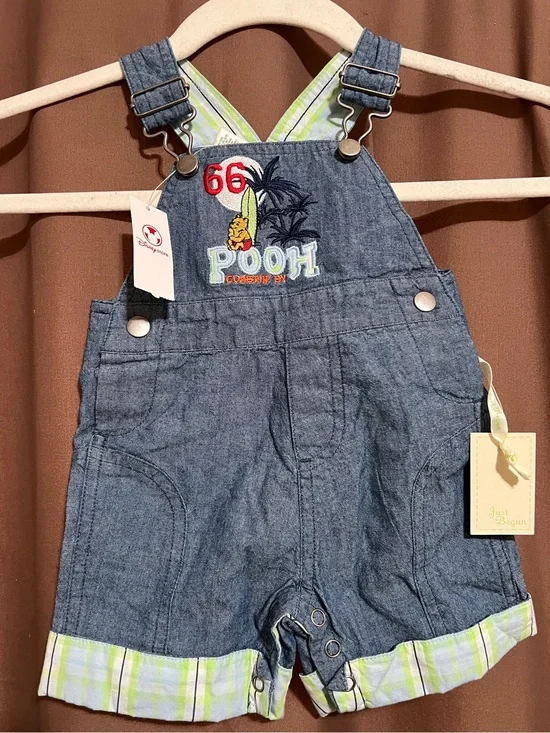 Vintage/Deadstock Y2K Disney Store Winnie The Pooh Baby Overalls