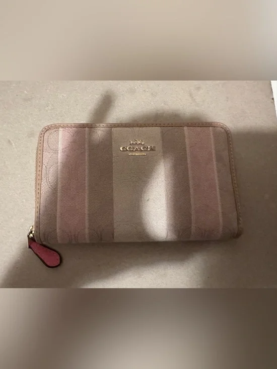 GUC Coach Medium Zip Wallet-Taupe, White, Pink with Pink Interior