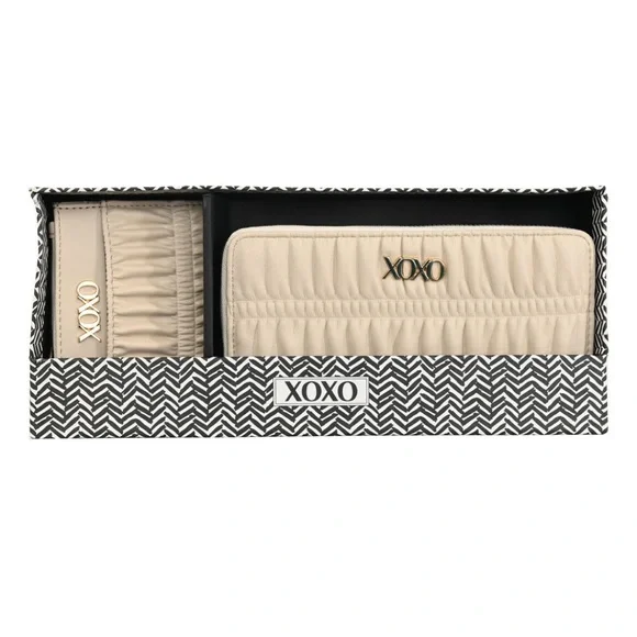 XOXO Wallet Wristlet & Coin Purse Vegan Leather Gift Set New in Box