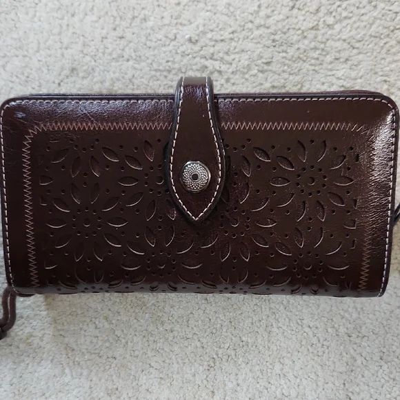 Brown Wallet with Muliple card Holders and Pockets - OS