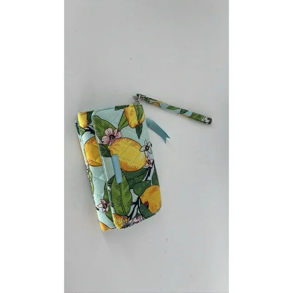 Vera Bradley RFID Accordion Wristlet Wallet Lemon‎ Grove