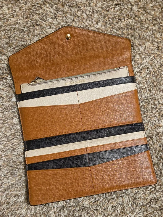 MICHAEL KORS Saffiano Color Block Carryall Long Wallet