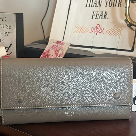 CELINE LARGE FLAP MULTIFUNCTION GRAY CALFSKIN LEATHER LONG BIFOLD WALLET EUC