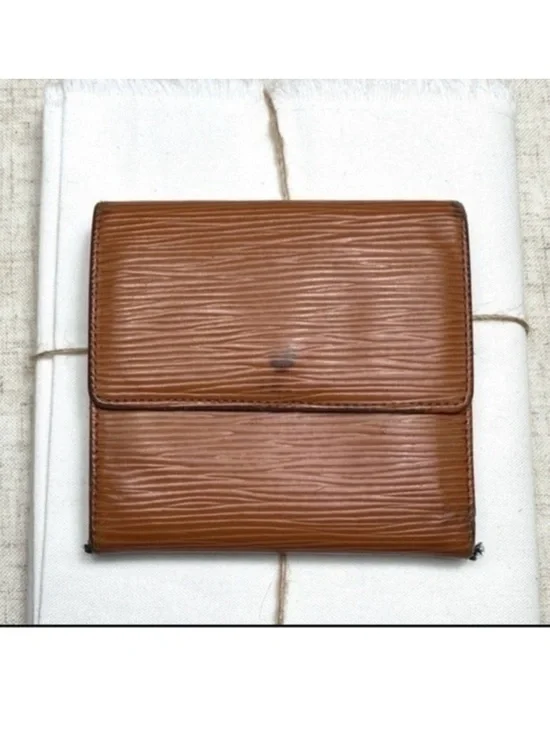 AUTHENTIC Louis Vuitton Marco Wallet. Color: Brown