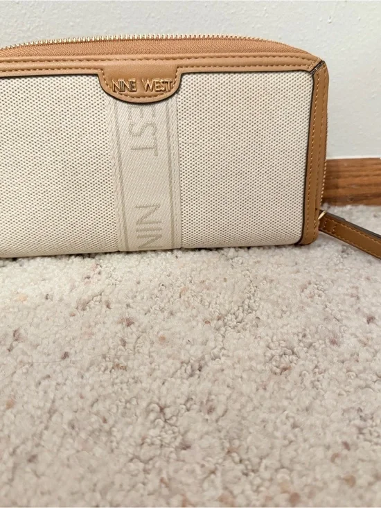 Nine West Cream and Tan Zip-Around Wristlet Wallet