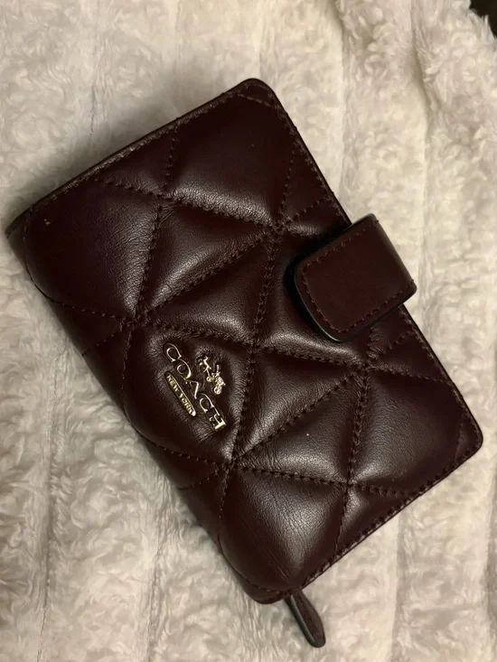 Coach Quilted Brown Leather Wallet | Compact Bifold | Heavily Flawed