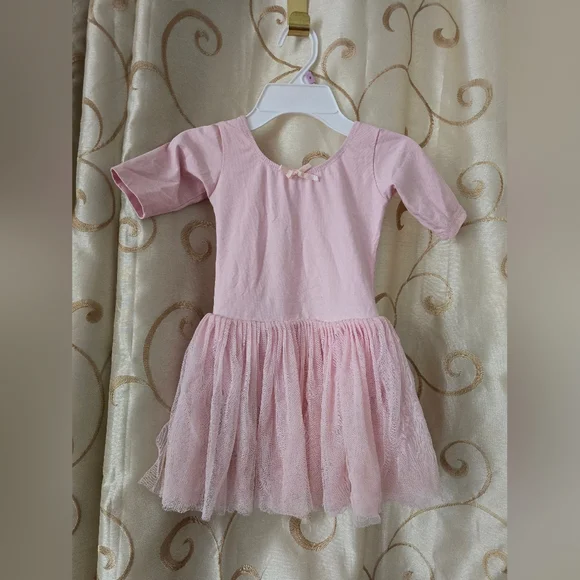 Girls Pink Ballet Leotard Small / US 4–6