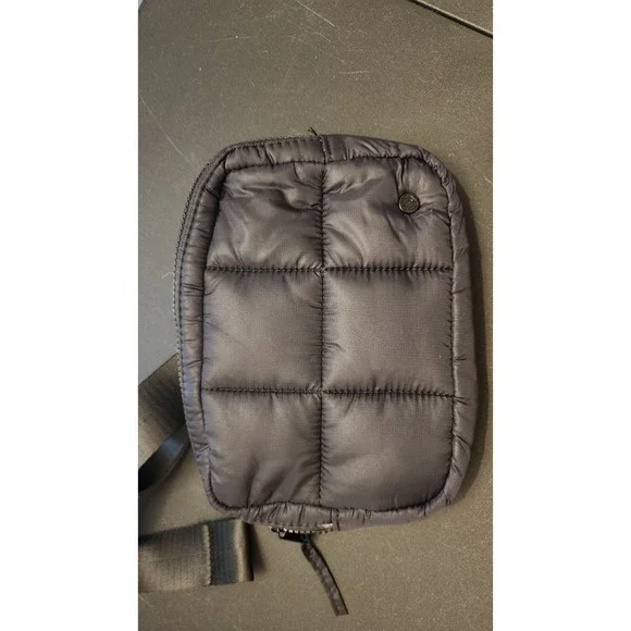 Apana studio to street Quilted belt bag‎ black