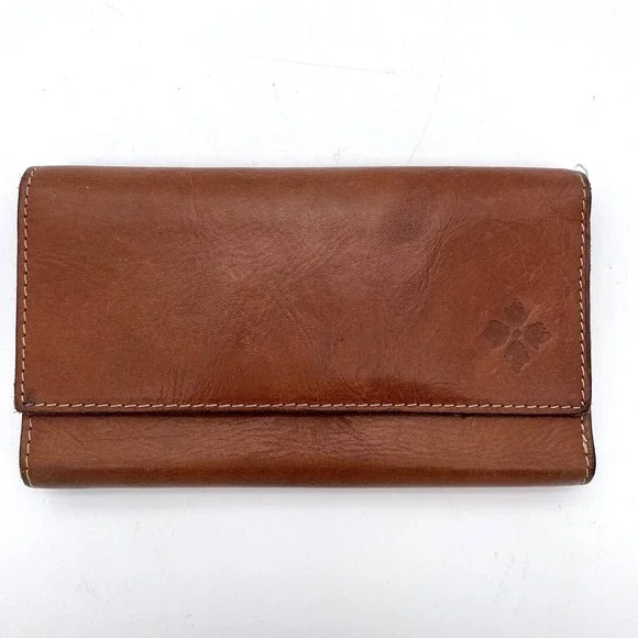Patricia Nash 100% Genuine Leather Minimalist Capsule Camel Brown Tan Wallet