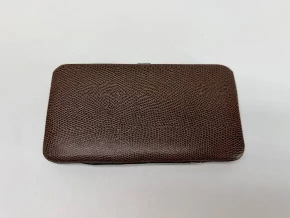 Chicastic Brown Faux Lizard Skin Hard Case Clutch Wallet Card Slots ID Window