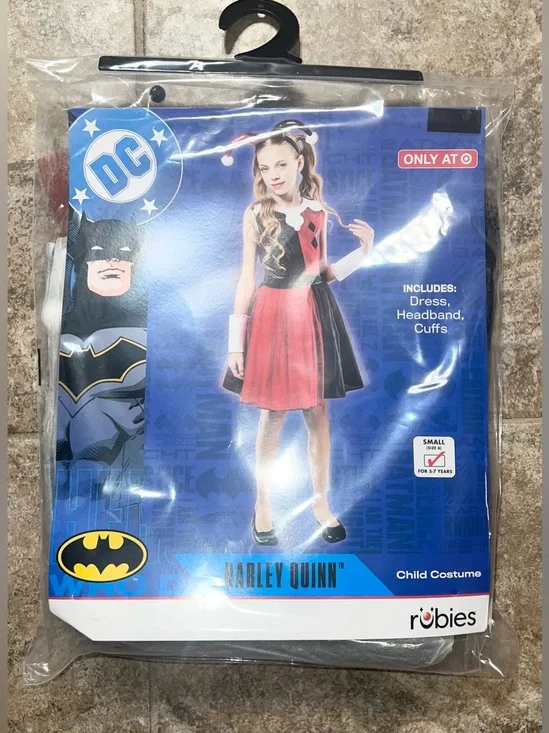 Harley Quinn Costume NWT Kids small 5-7 YO