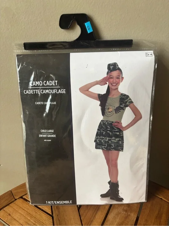 NWT Girls Camouflage Military Halloween Costume Sz 8-10 Party