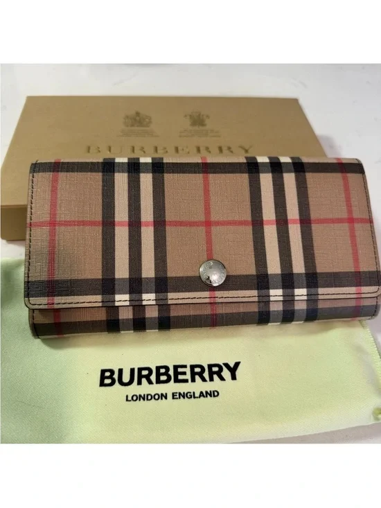 Burberry Vintage check long wallet brown canvas leather. 7.5”x 3.7”