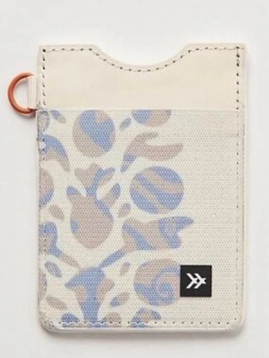 🆕 Free People Movement x Thread Vertical Buti Wallet Cream