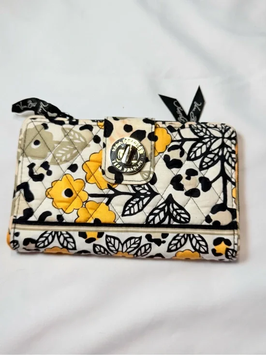 Vera Bradley Turnlock Wallet Floral Leopard Quilted Zip Accordion Yellow Black