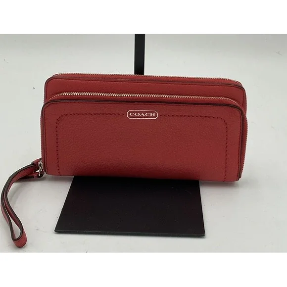 Coach Wallet Double Zip Accordion Wristlet Orange Color. See Description