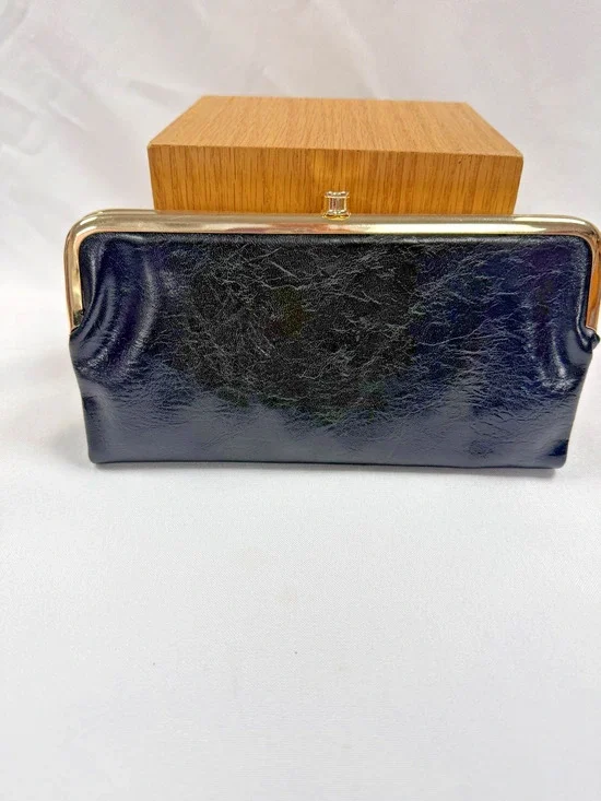 Black Kiss Lock Clutch Wallet Organizer Gold Frame Vintage Style Classic