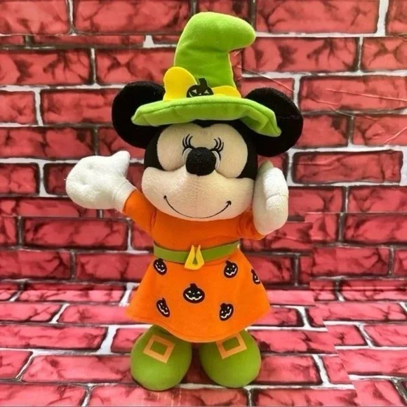 Disney Minnie Mouse witch Halloween Dancer doll