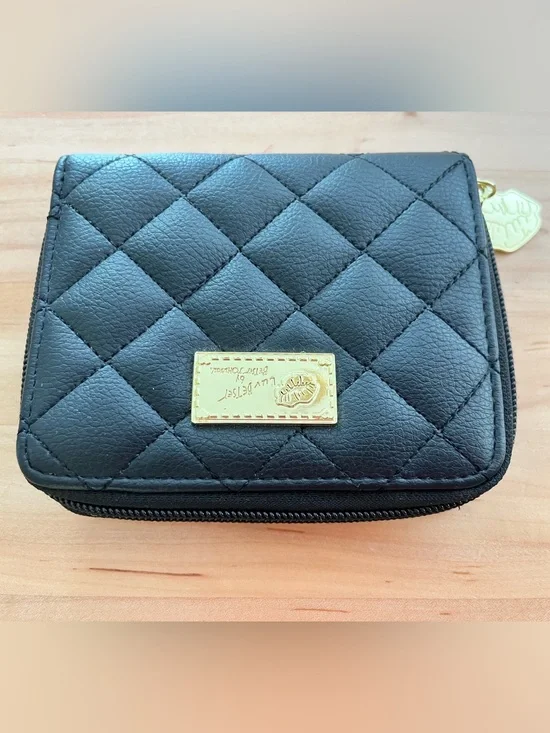 Luv Betsey by Betsey Johnson black quilted zip-around card holder wallet