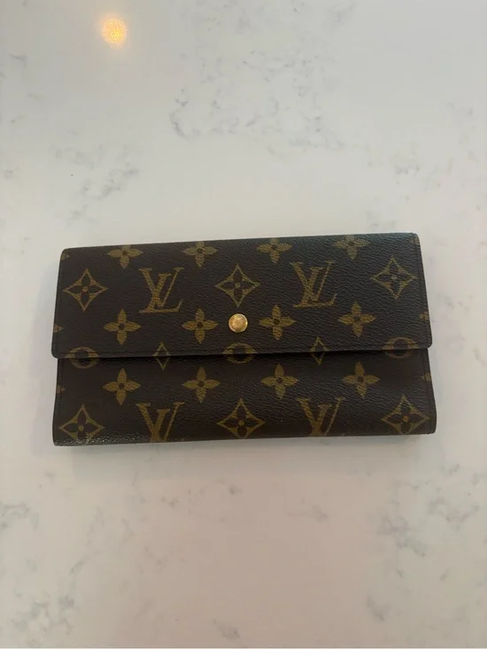 Authentic vintage Louis Vuitton Monogram Continental Wallet - Brown