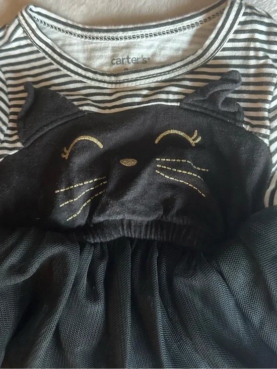 Carter's Gray and White Baby Bodysuit (3M)