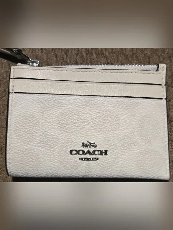 NEW Coach White/Silver/Chalk  Pebbled Leather Mini Skinny ID Case