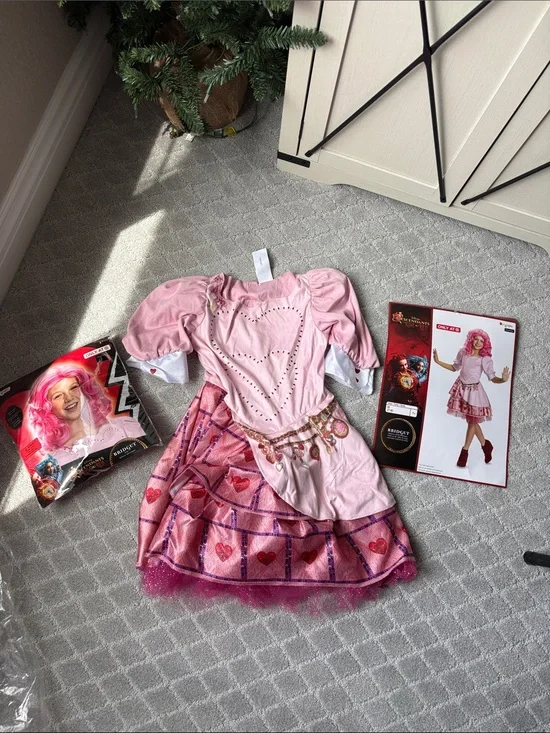 Bridget descendants Costume little girls 7-8