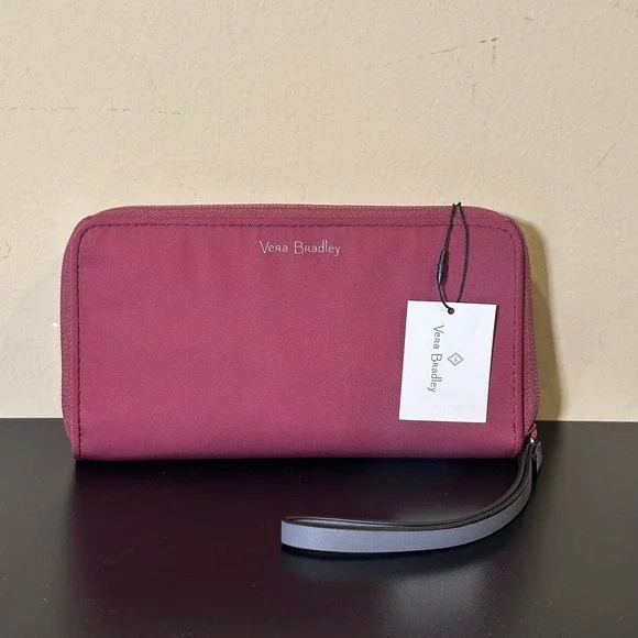 Vera Bradley Wristlet Wallet NWT