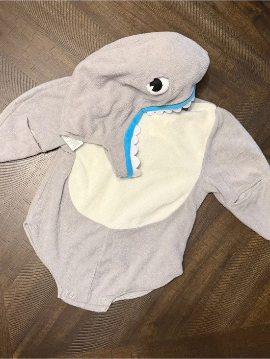 Pottery Barn Kids Shark Hooded One-Piece in Light Gray and Cream with Blue Trim