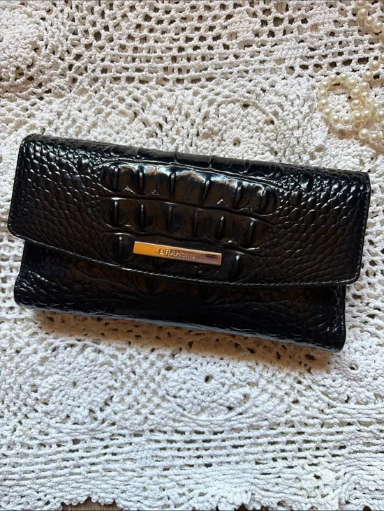 Brahmin Melbourne Wallet