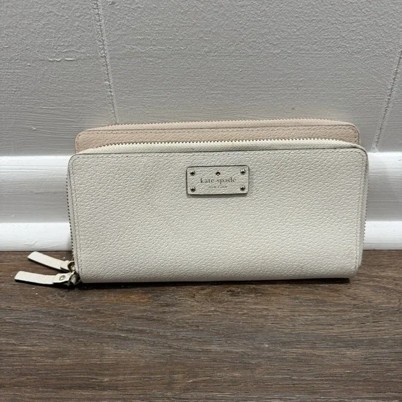 Kate Spade New York Anita‎ Wristlet Wallet Purse Two Tone READ