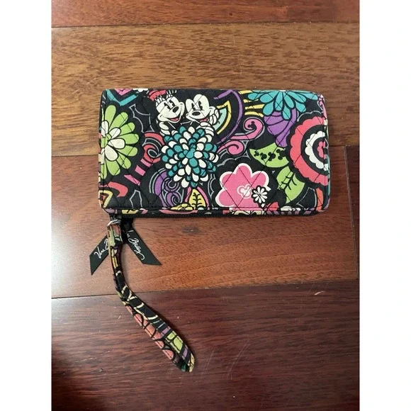 Vera Bradley Disney Parks Mickey's Magical Blooms Minnie Wallet Retired Rare B28