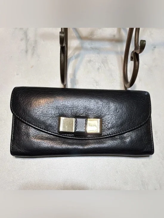 Chloé Black Women's Long Flap Wallet Solid Logo Folding Card Zip Coin Pocket/COA