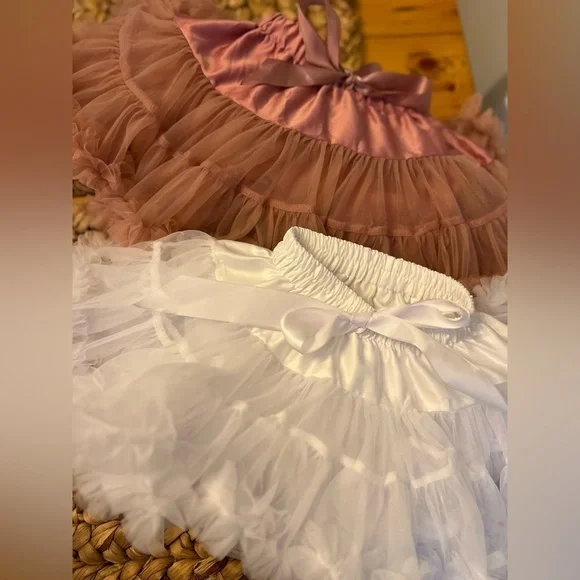 2 small tutus for dress ups/halloween/ dance/ ballet/ ballerina  Pink & white
