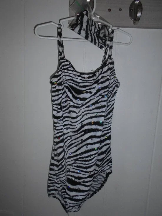 Zebra Leo w/Wrist Cuffs-Large Child-NWOT
