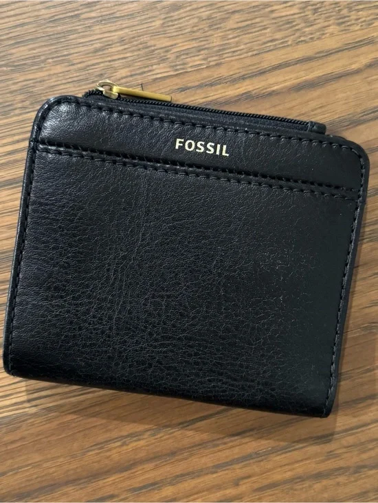 Fossil Jori Bifold in Black Leather