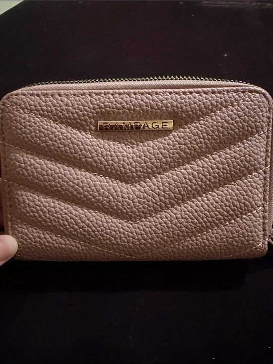 Rampage Quilted Pebble Zip Wallet - Blush Pink with Gold Hardware