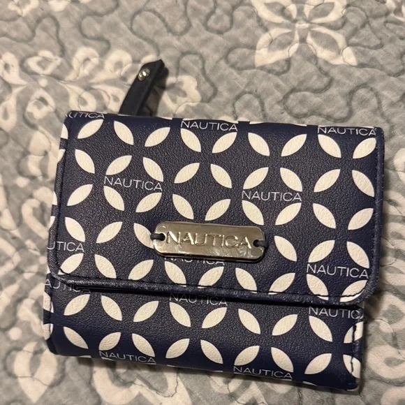 Nautica Blue and White Geometric Wallet