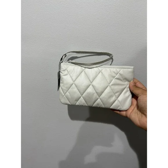 Vera Bradley Ultralight Essential Zip Wristlet - Oyster Mushroom Gray New NWT M