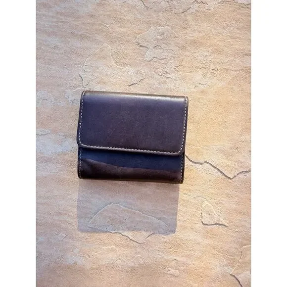 Vintage Coach Trifold Zippered Back Leather Wallet Brown Interior RG