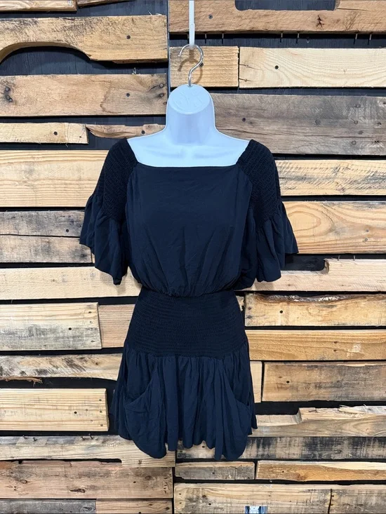 Free People Boho Black‎ smocked puff-sleeve mini dress Size Small