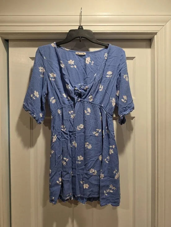 Billabong Dress Size Large
