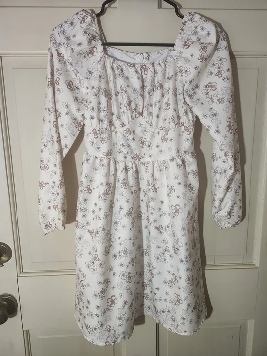 SHEIN Cream Floral Print Dress with Brown Accents