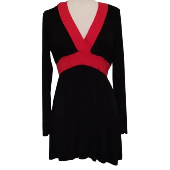 New York & Company Retro Mod Colorblock Dress L Long Sleeve Black Red Empire