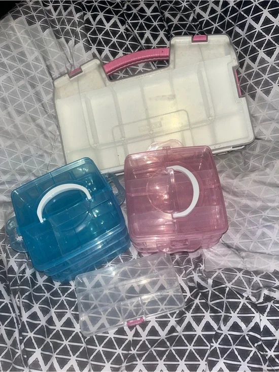 Multi-Compartment Pink and Blue Plastic storage Organizer Set of 4